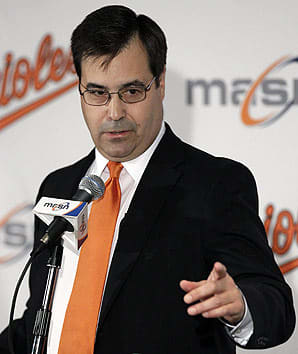 dan-duquette-ap2.jpg